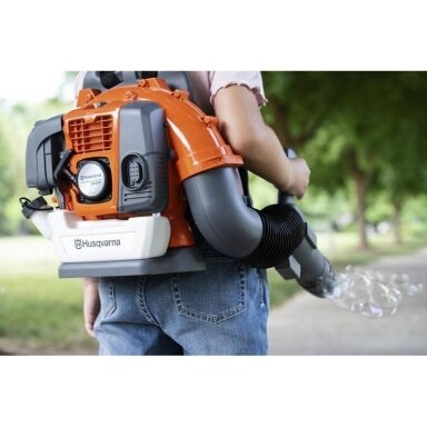 HUSQVARNA Žaislas „345BT” burbulų pūstuvas HUSQVARNA Žaislas „345BT” burbulų pūstuvas